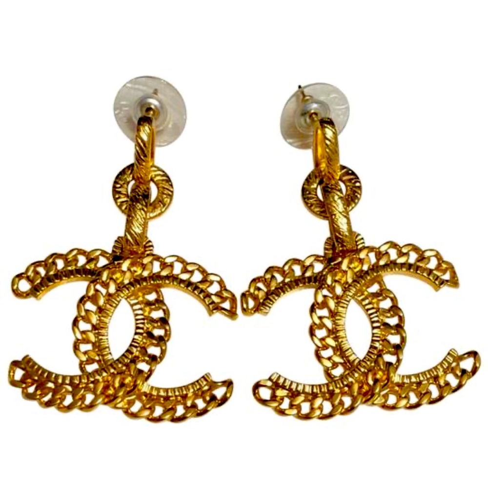 CHANEL Gold Earrings - Picture 2 of 4